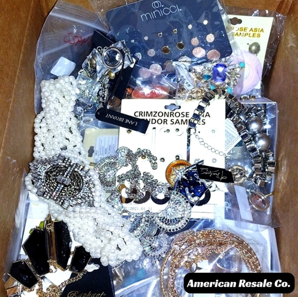 5 lbs Jewelry Lot-Some Good Some Broken-Necklaces,Bracelets,Earrings-All Metal - Picture 5 of 7